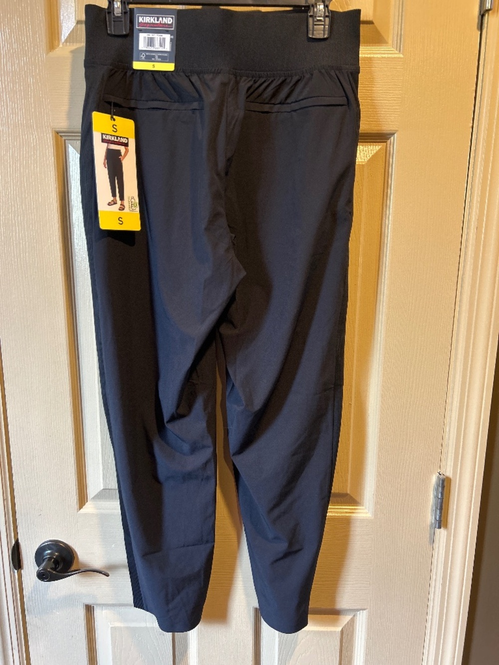 Travel pants size S